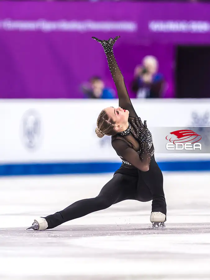 Ice Gallery Skates U.S.